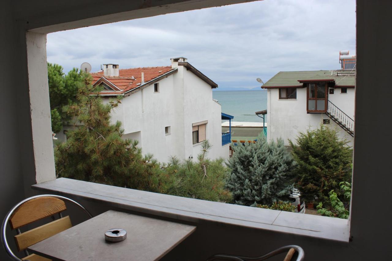 Hotel Ennis Inn Rodostó Kültér fotó